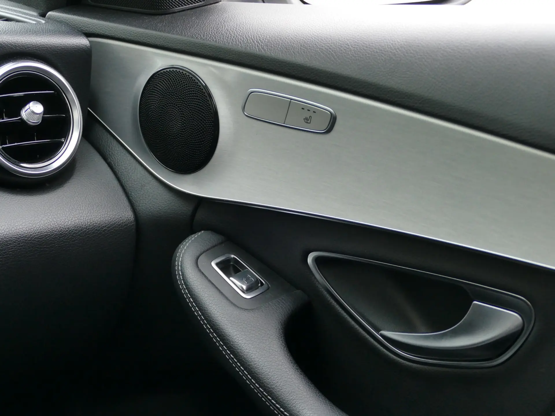 Mercedes-Benz C 220 d AMG Line 37