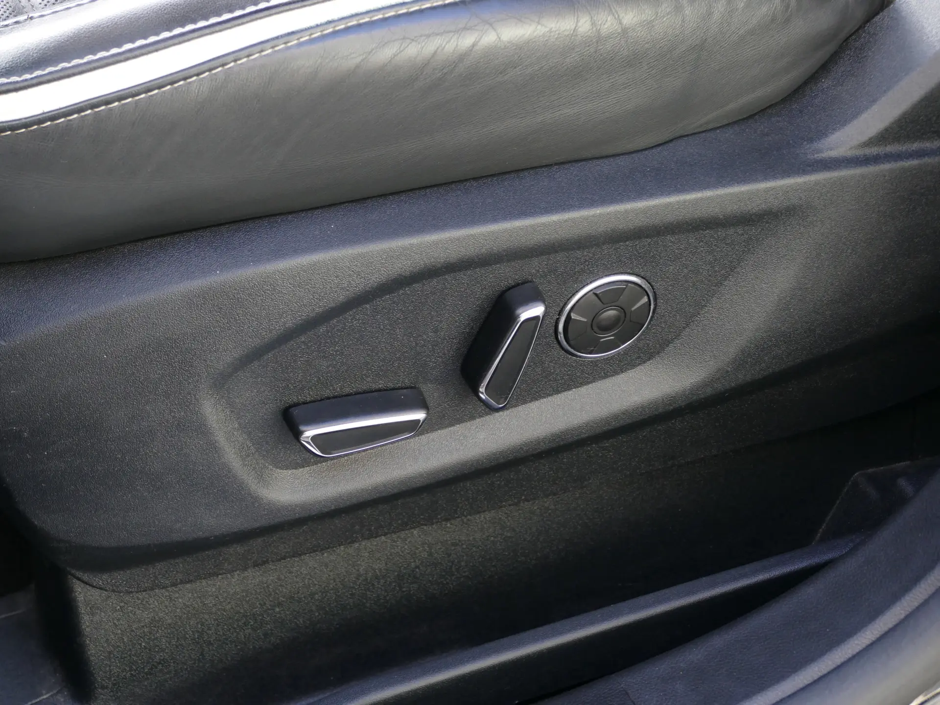 Ford S-Max 2.0 TDCi Vignale Powershift 29