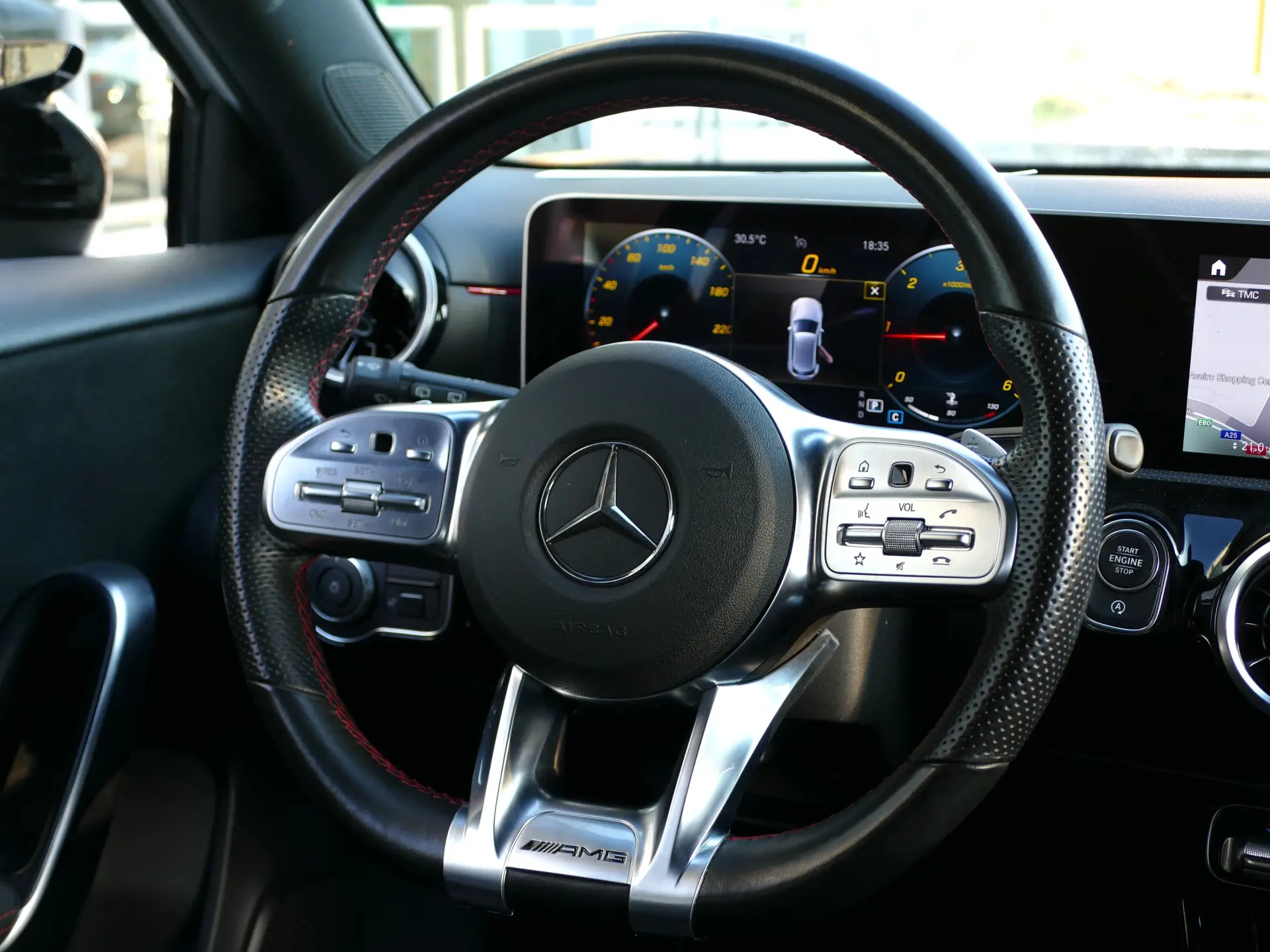 Mercedes-Benz A 180 d AMG Line Aut. 36
