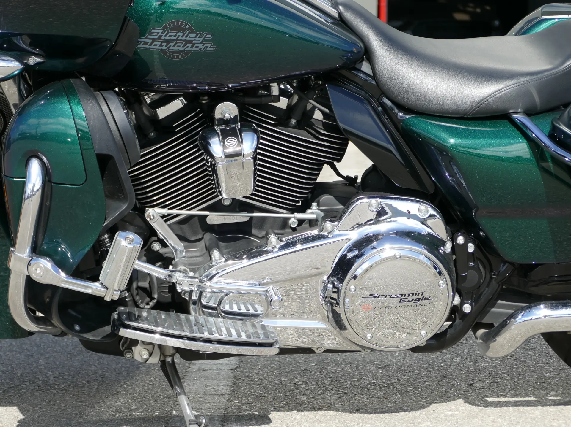 Harley-Davidson FL FLTRK ROAD GLIDE LIMITED 9