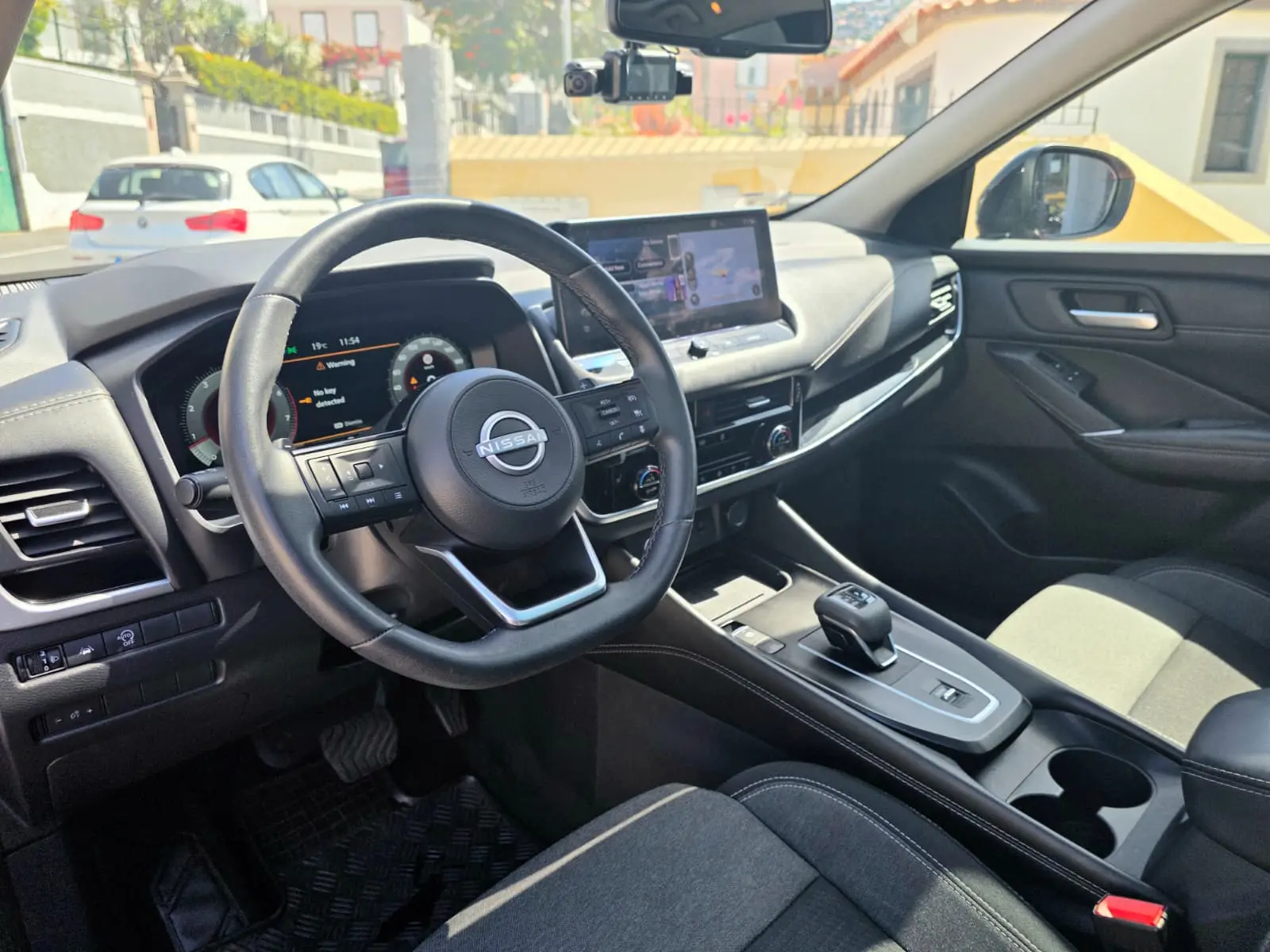 Nissan Qashqai 1.3 DIG-T Engage Xtronic 18