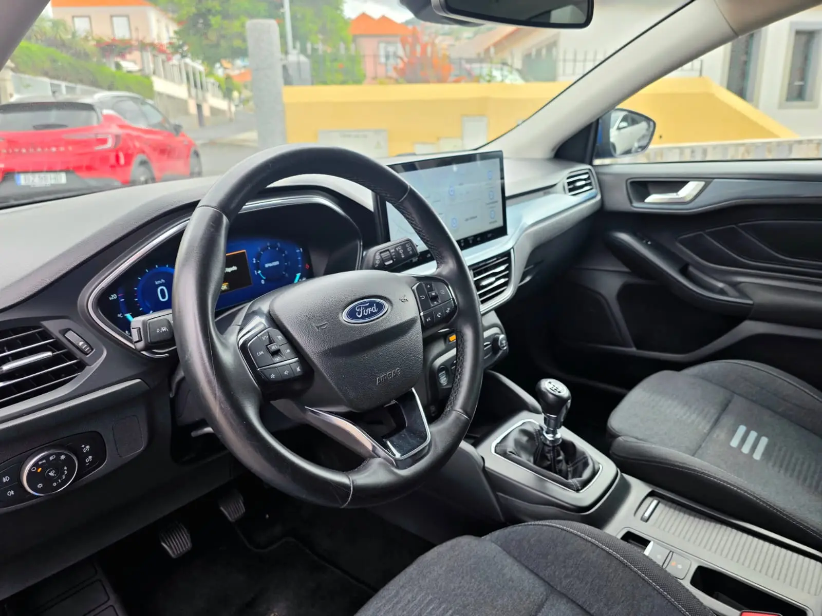 Ford Focus 1.0 EcoBoost MHEV Connected 18