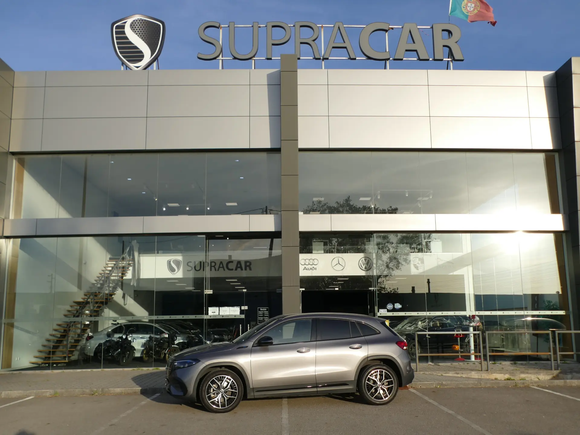 Mercedes-Benz EQA 250 AMG Line 44