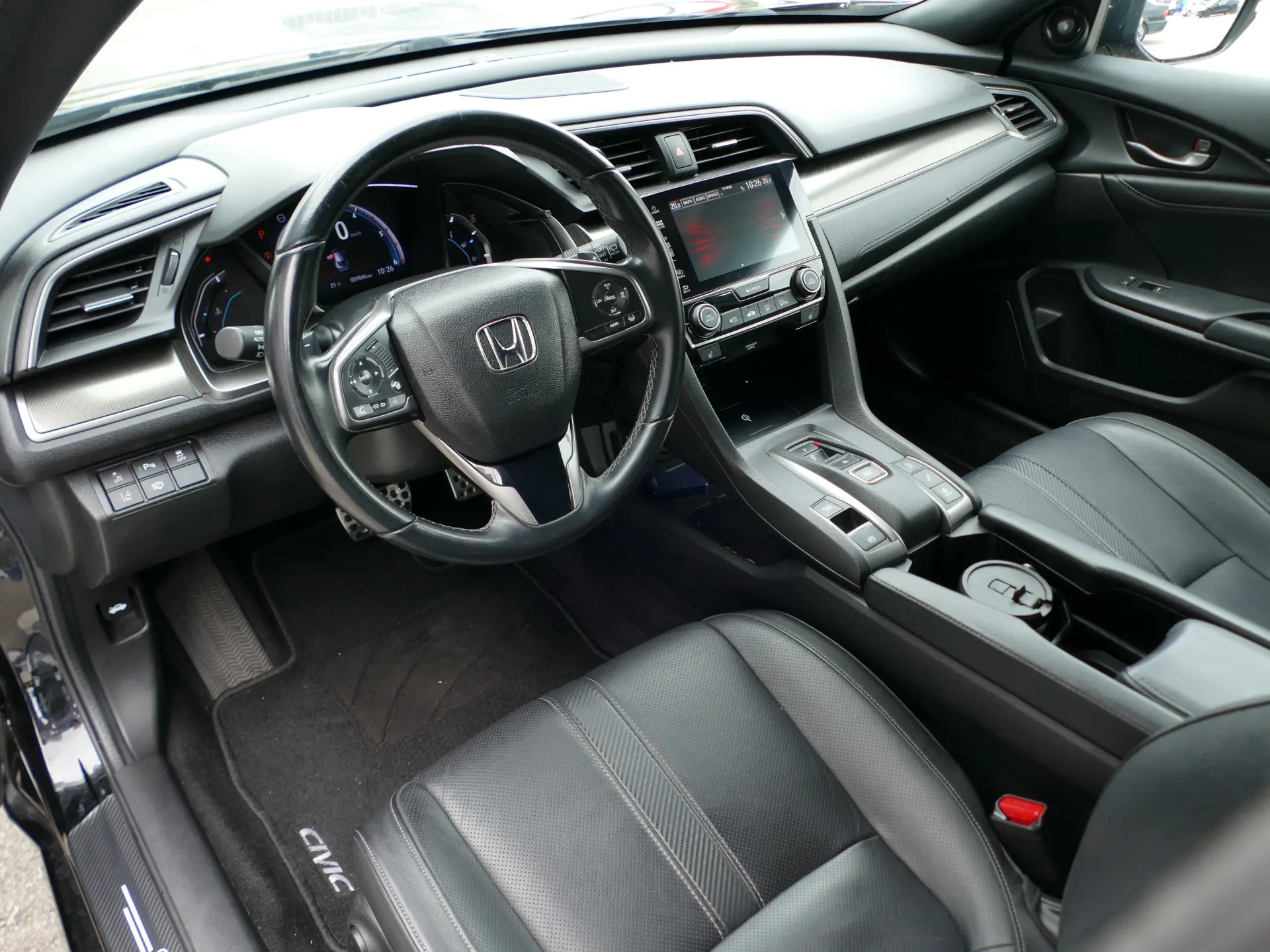 Honda Civic 1.6 i-DTEC Executive Premium 9AT 27