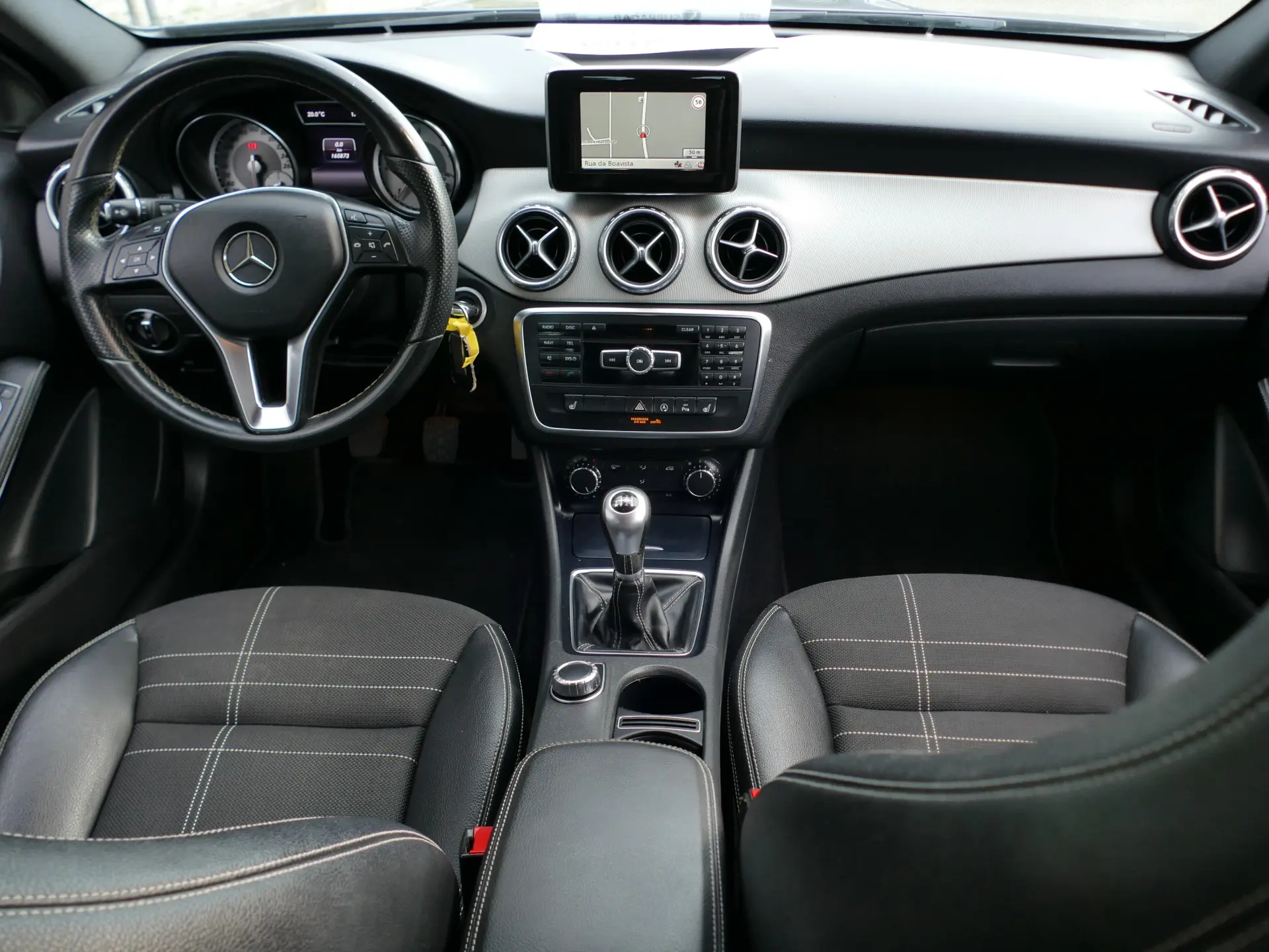 Mercedes-Benz GLA 180 CDi Urban 33