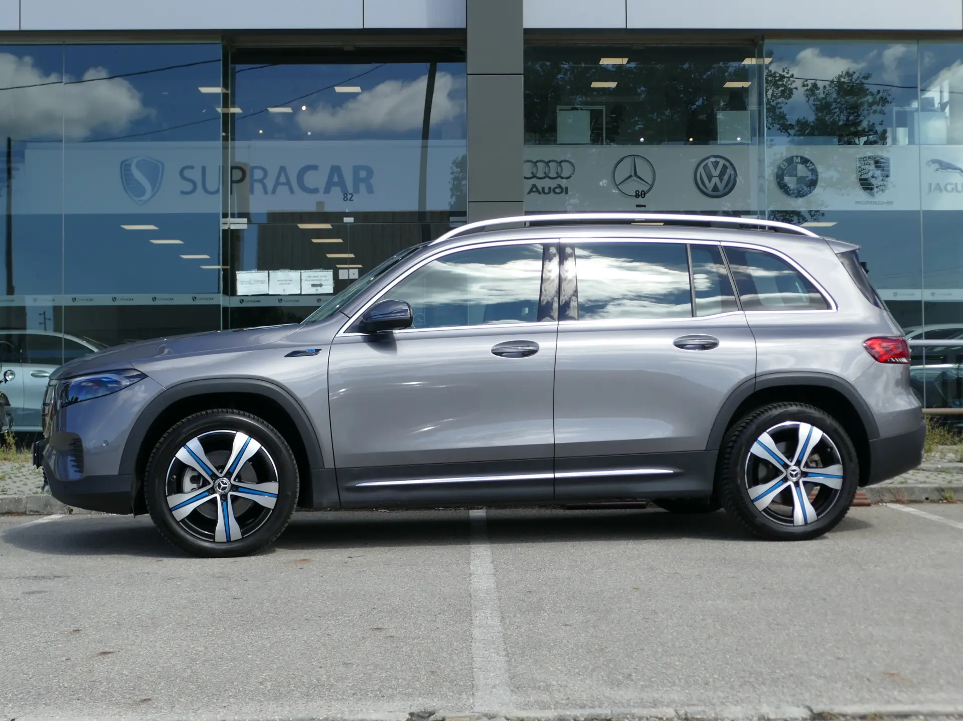 Mercedes-Benz EQB 250 Progressive 40