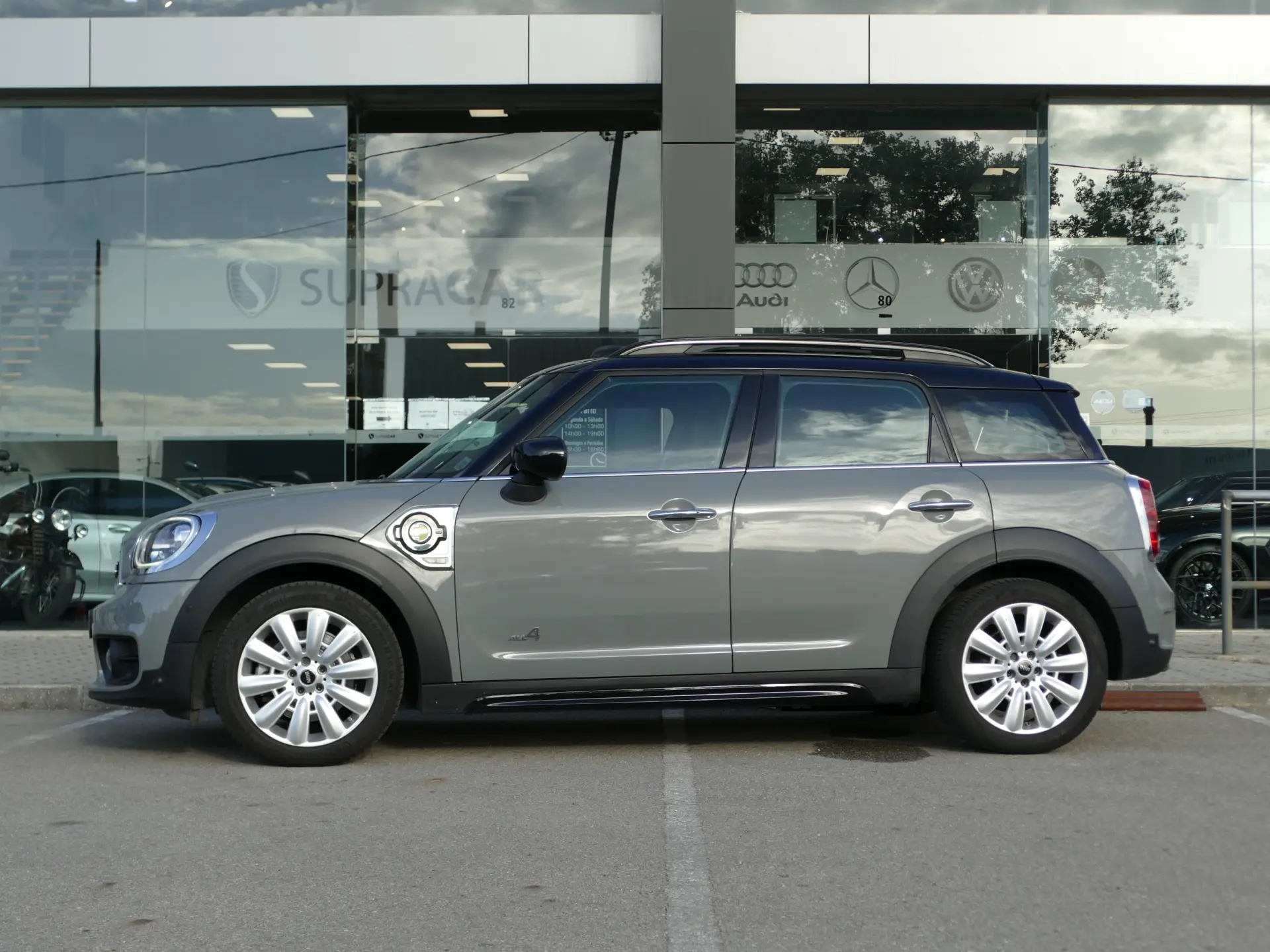 MINI Countryman Cooper SE ALL4 Auto 20