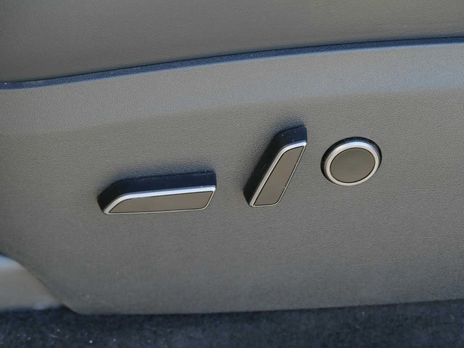 Tesla Model Y Performance Tração Integral 25