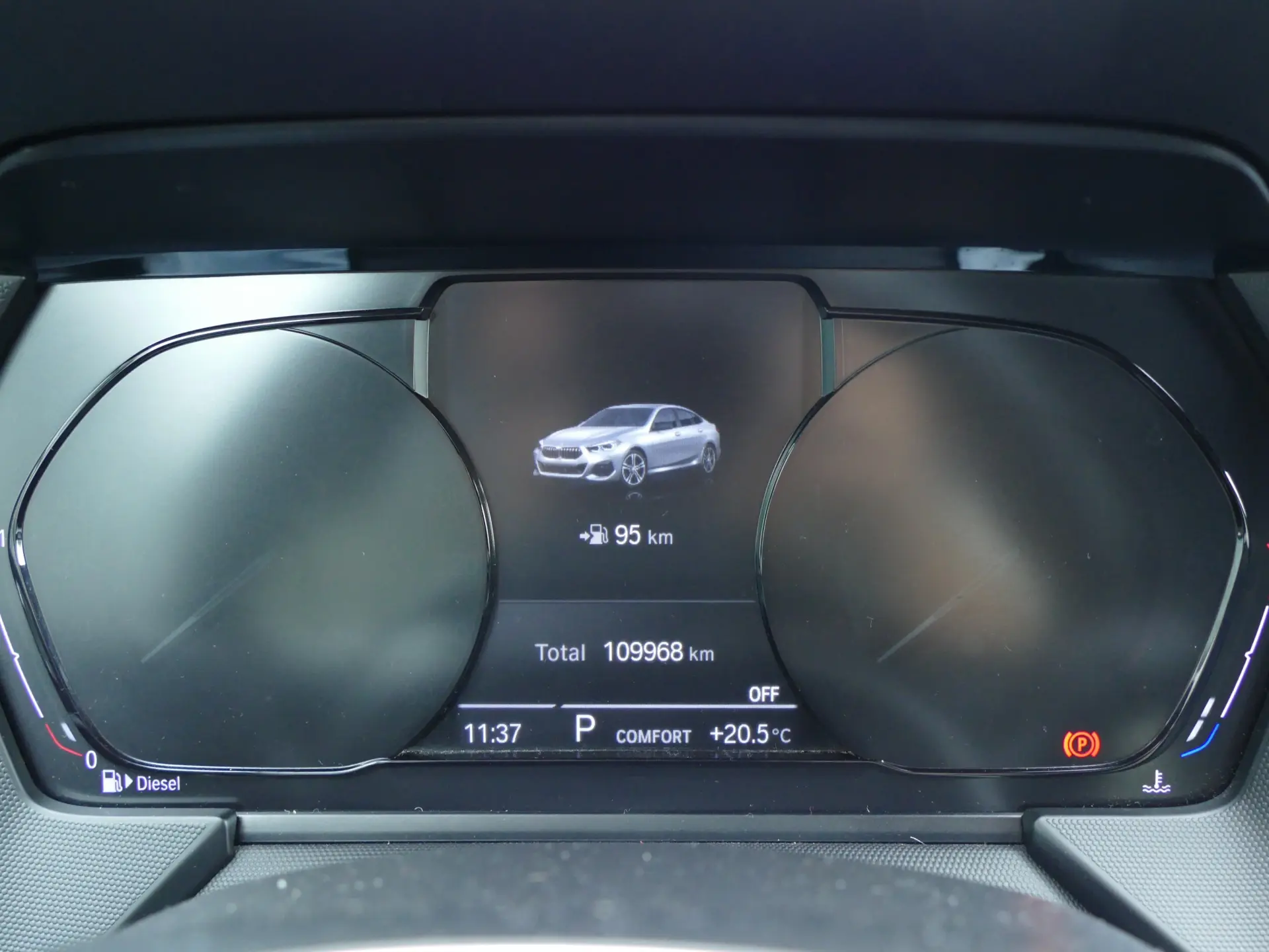 BMW 216 Gran Coupé d Pack Desportivo M 17