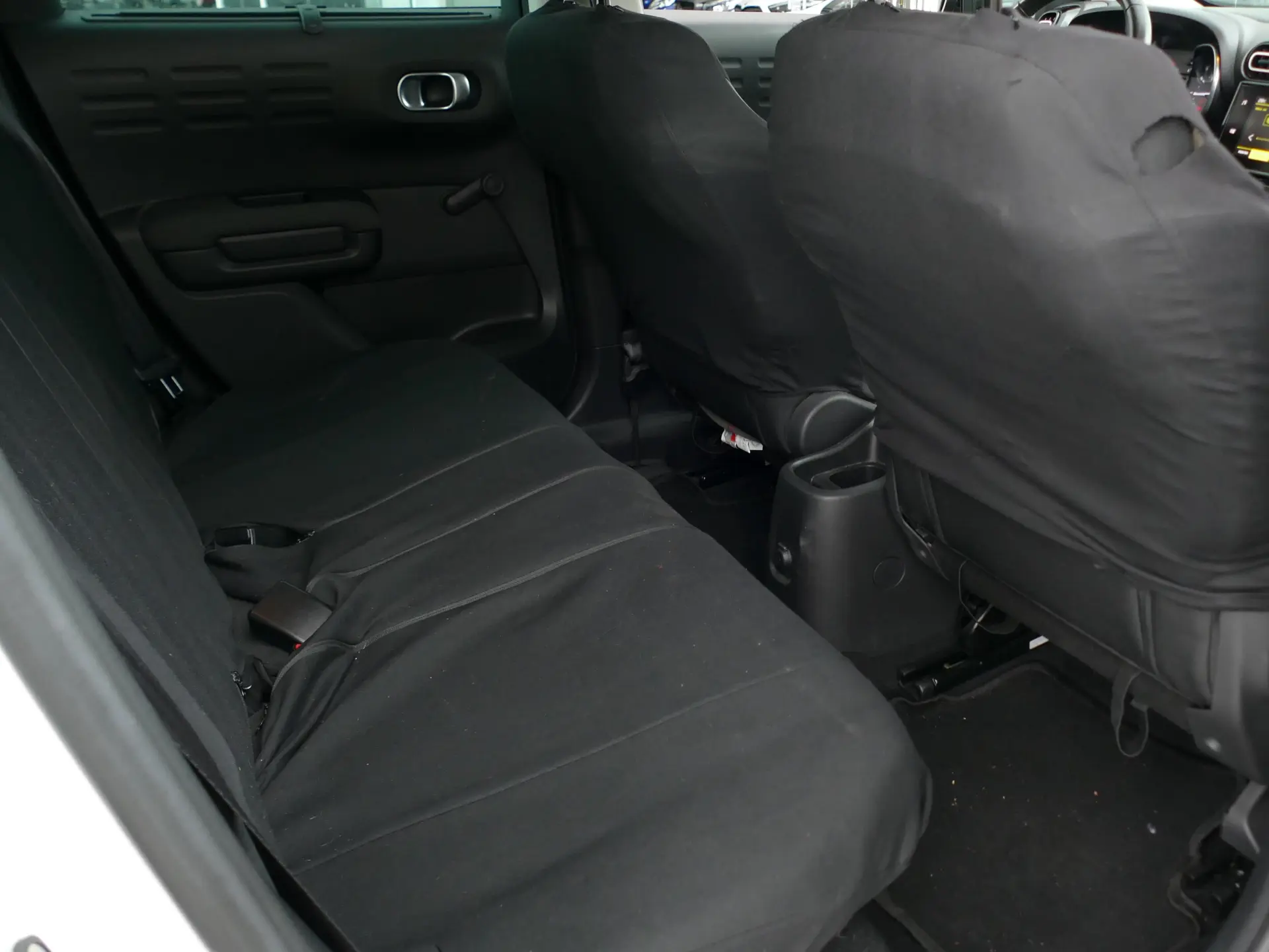Citroen C3 Aircross 1.2 PureTech Feel 27