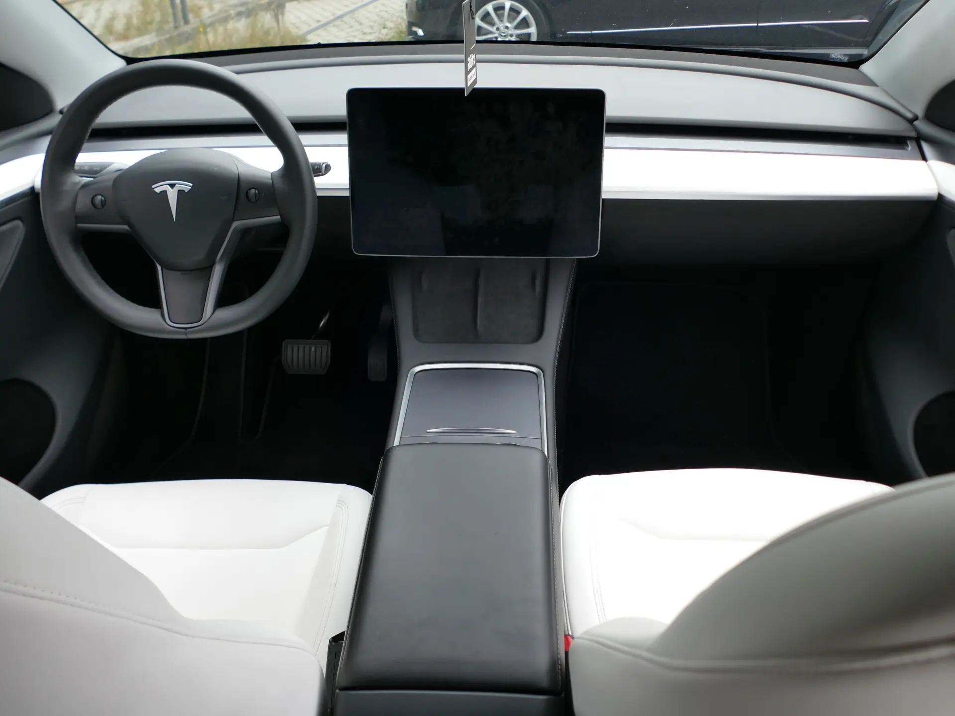 Tesla Model Y Tração Traseira 36