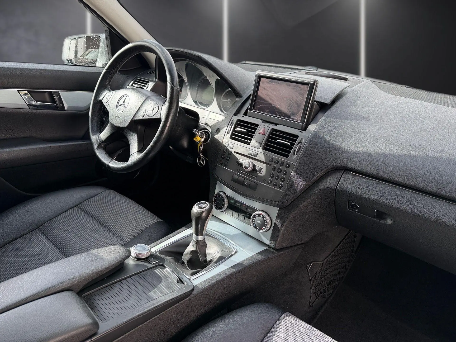 Mercedes-Benz C 220 CDI Avantgarde BlueEfficiency 14