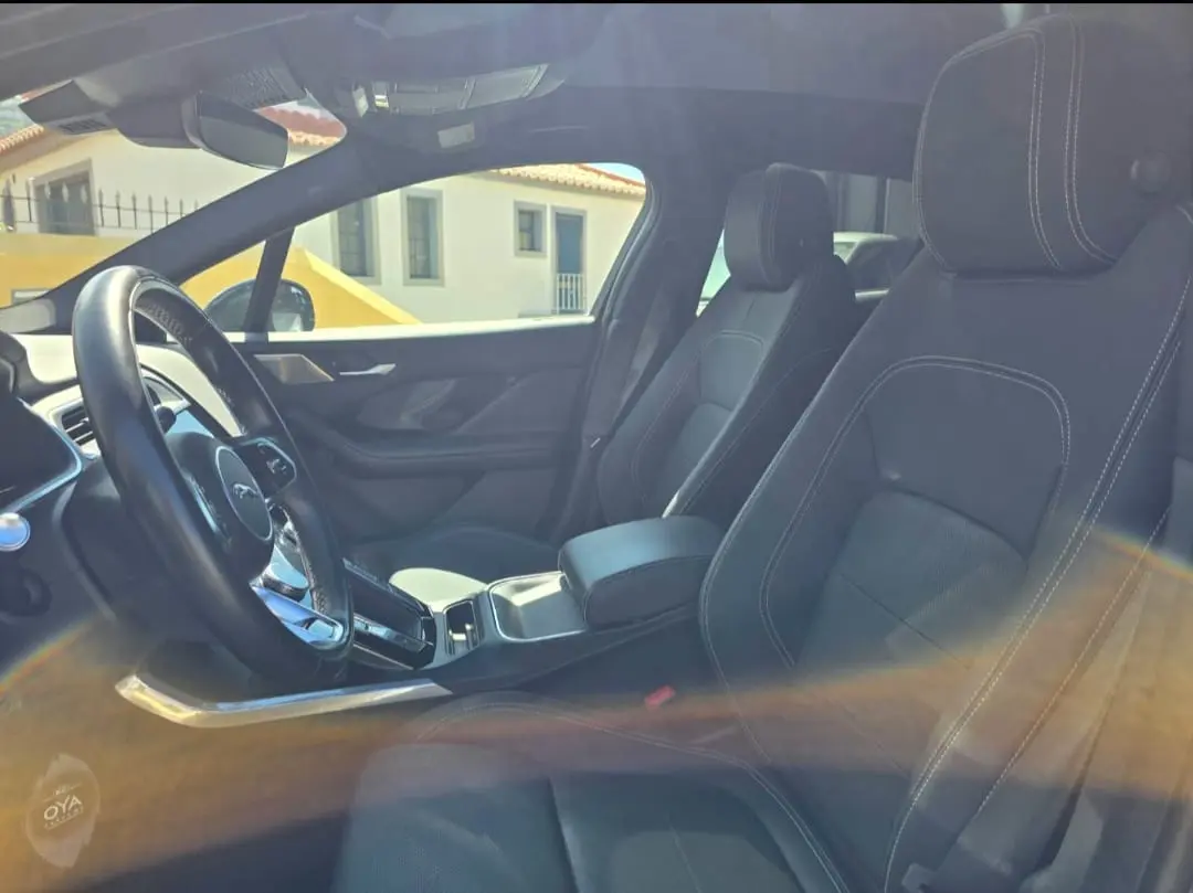 Jaguar I-Pace EV400 R-Dynamic SE AWD 13