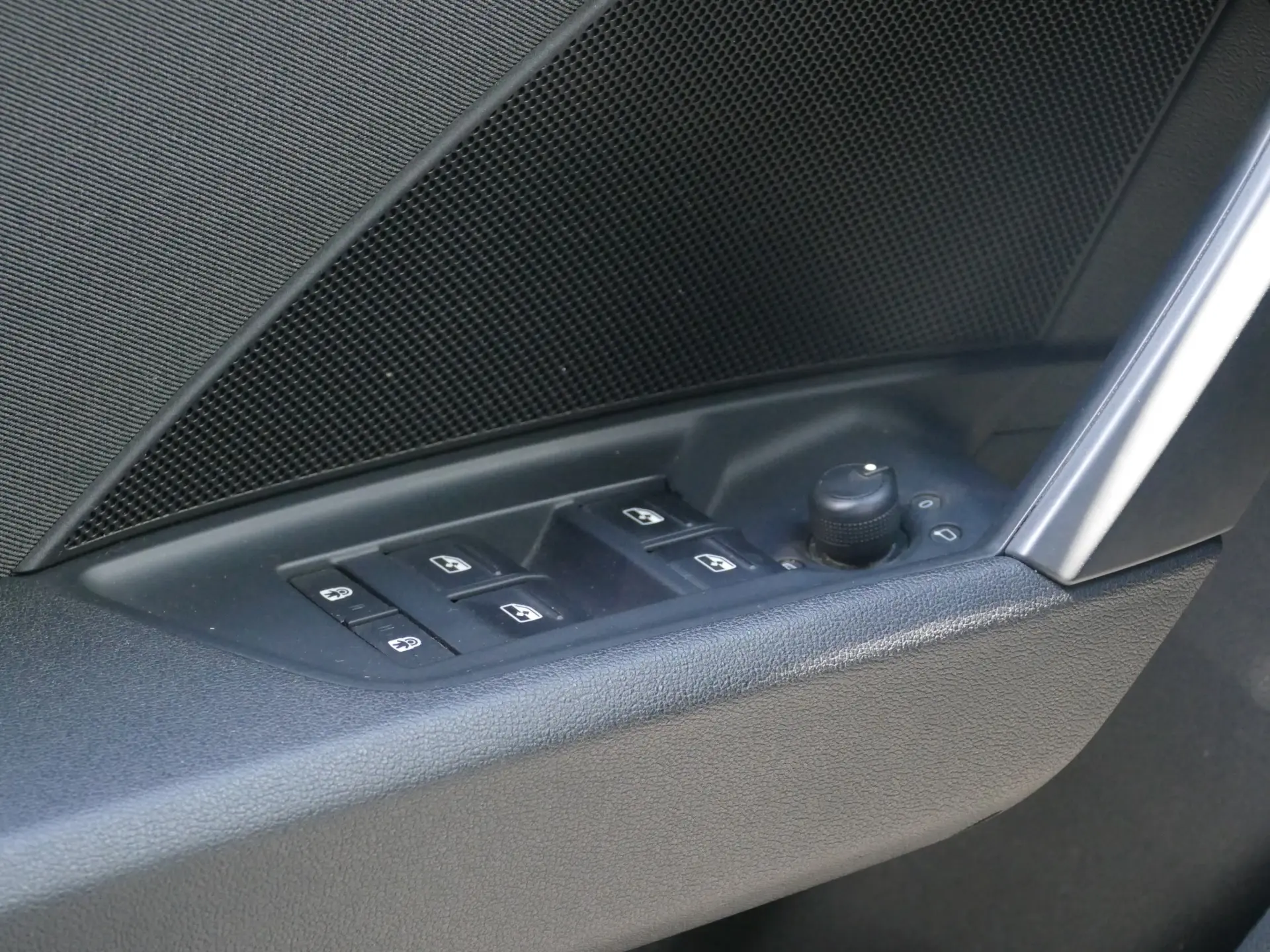 Audi A3 Limousine 30 TDI 34