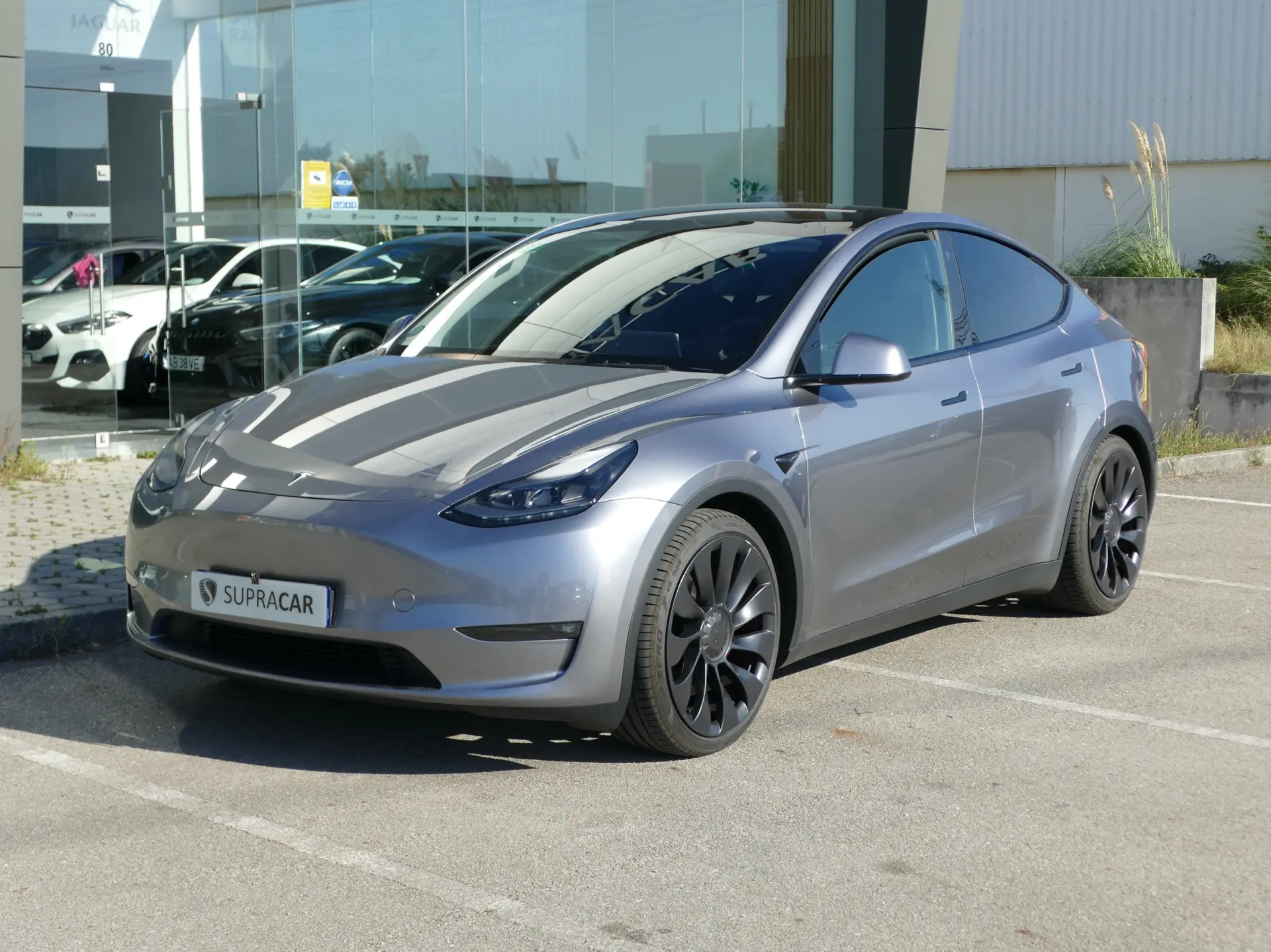 Tesla Model Y Performance Tração Integral 1