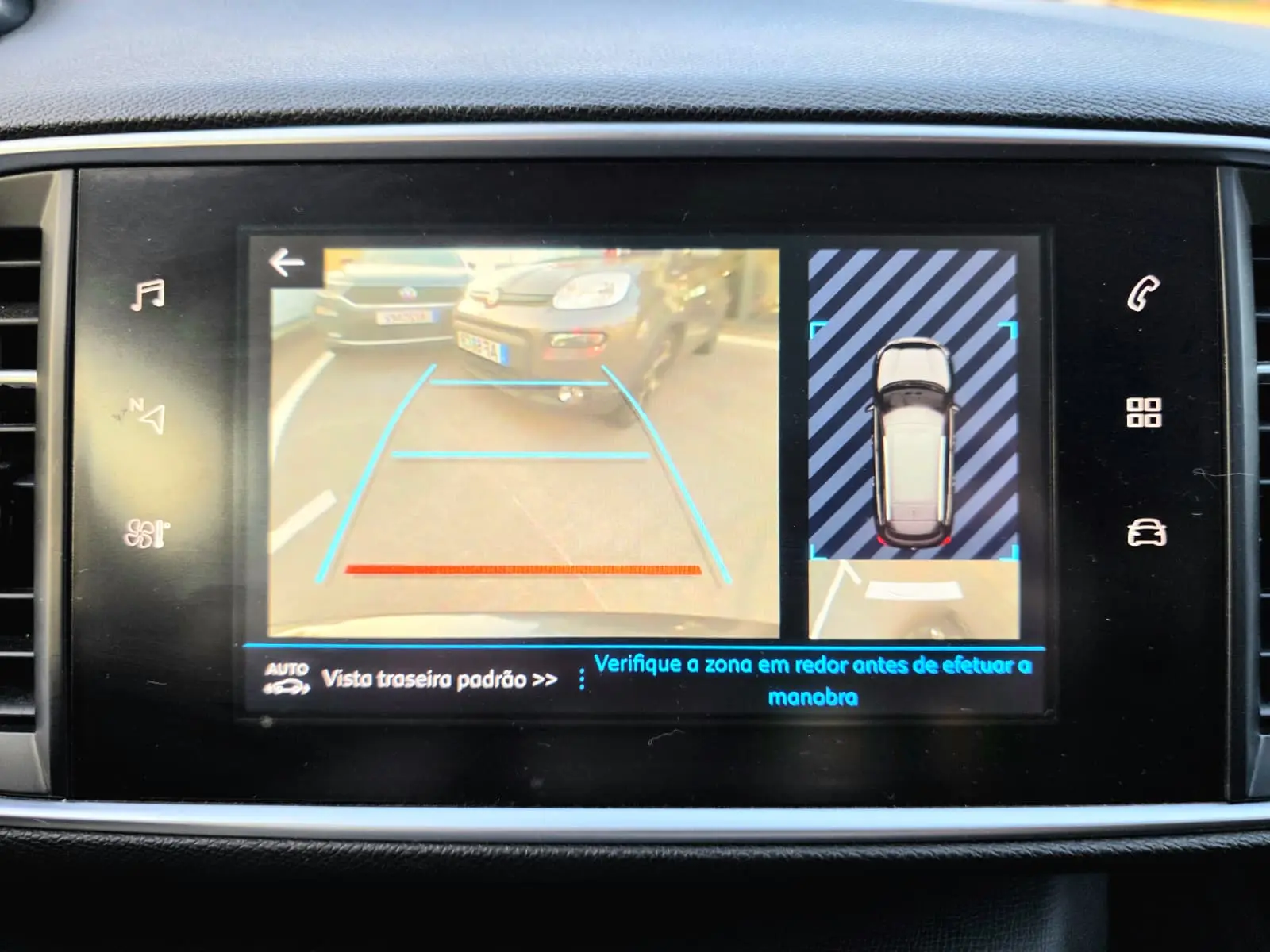 Peugeot 308 1.5 BlueHDi Style EAT8 21
