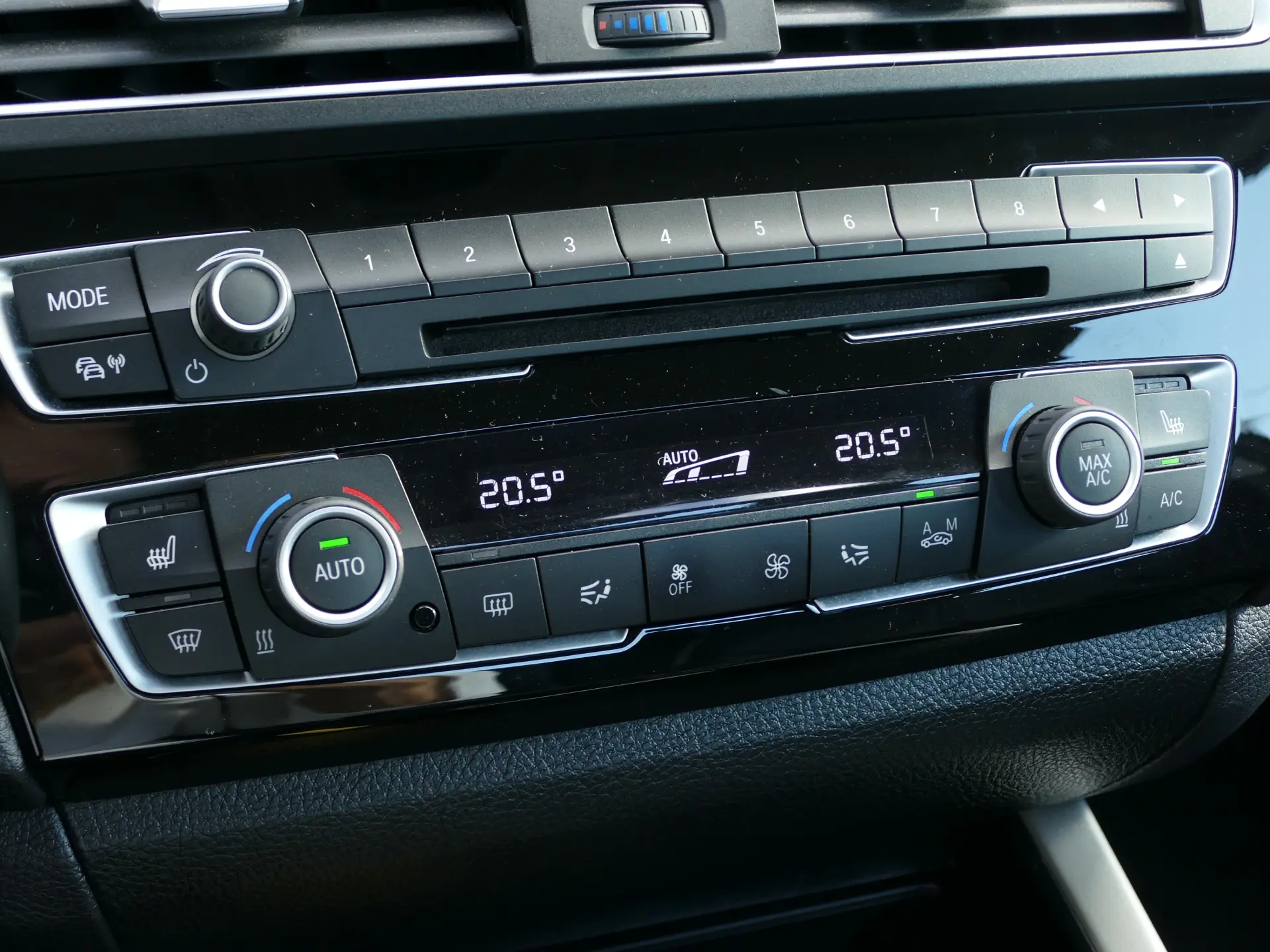BMW 220 d Coupe Advantage Auto 21