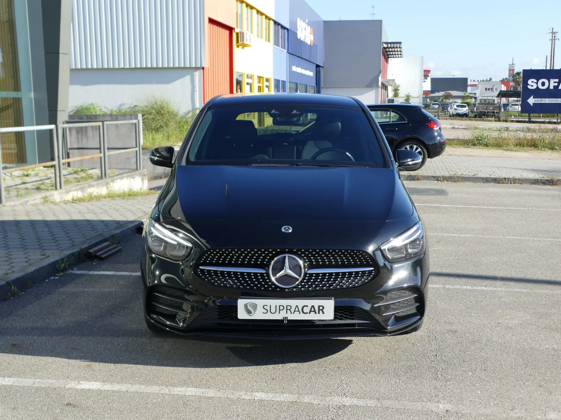 Mercedes-Benz B 250 e AMG Line 2