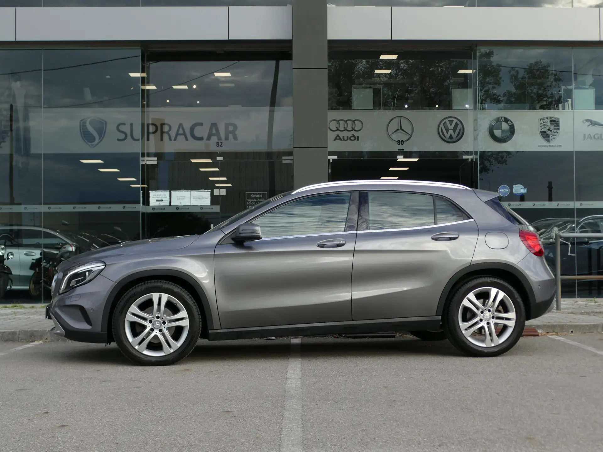 Mercedes-Benz GLA 180 CDi Urban 17