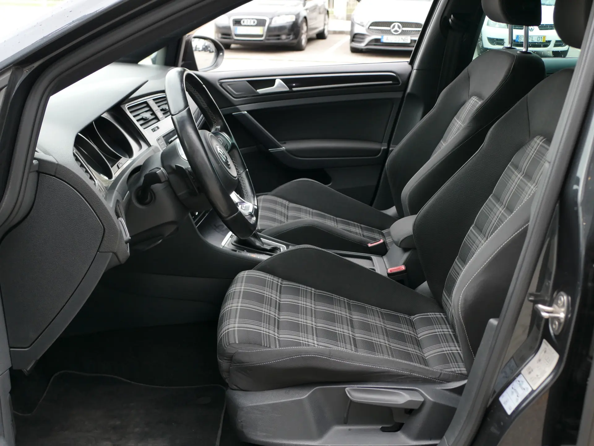 Volkswagen Golf Variant 2.0 TDI GTD DSG 29