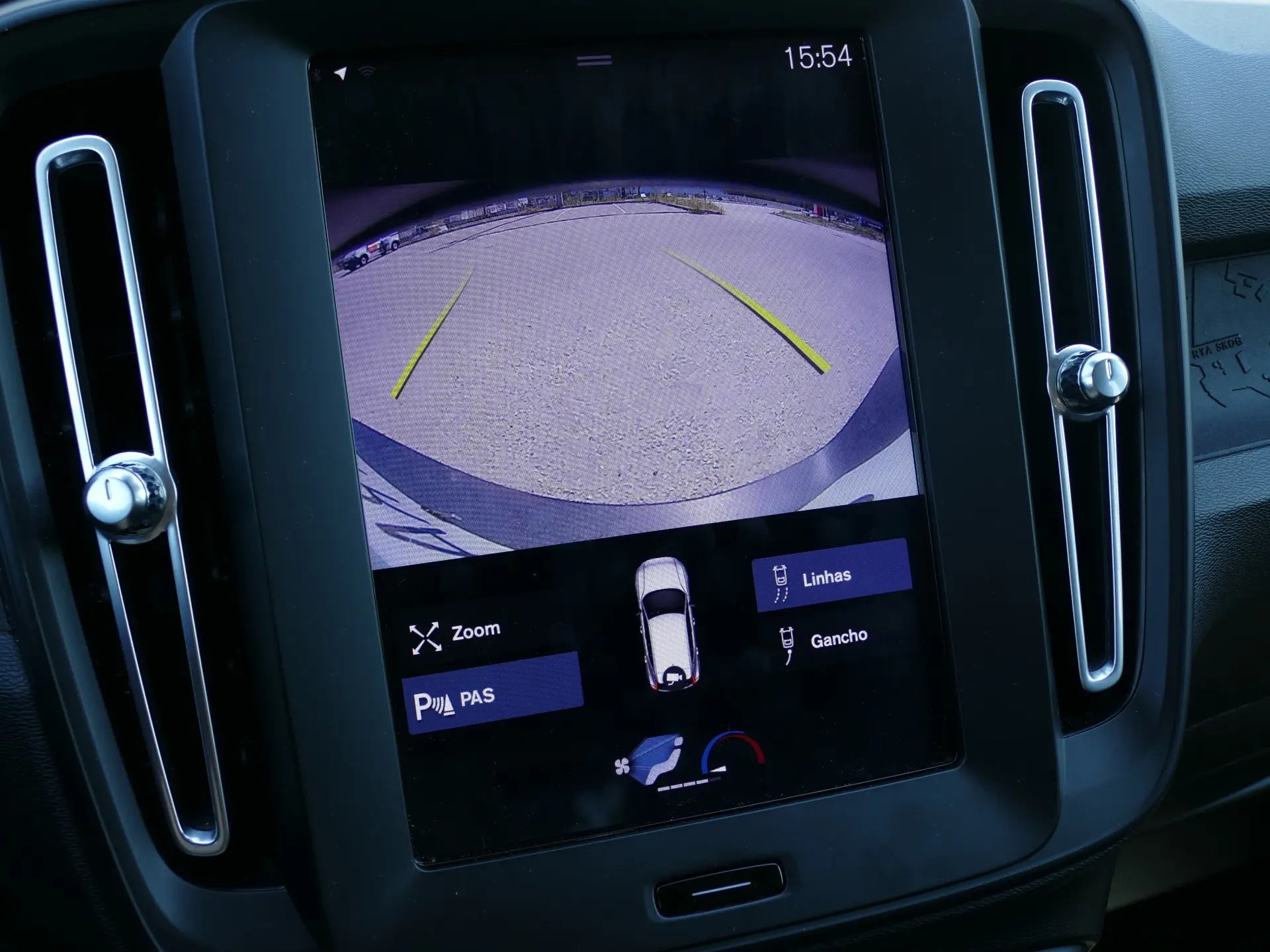 Volvo XC 40 2.0 D3 Geartronic 23