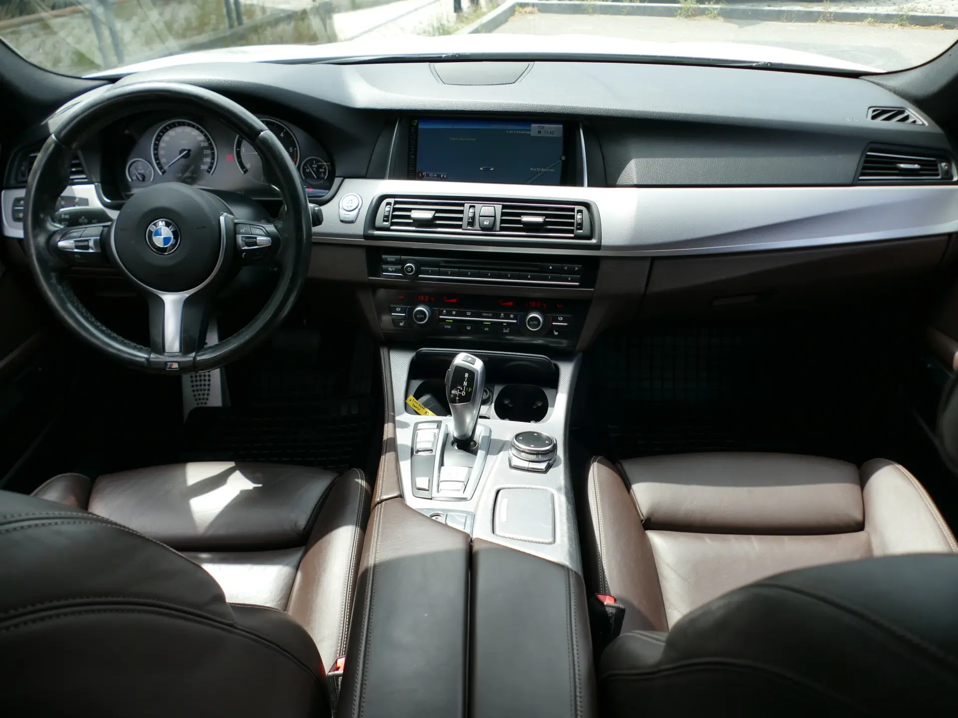 BMW 520 d Pack M Auto 43