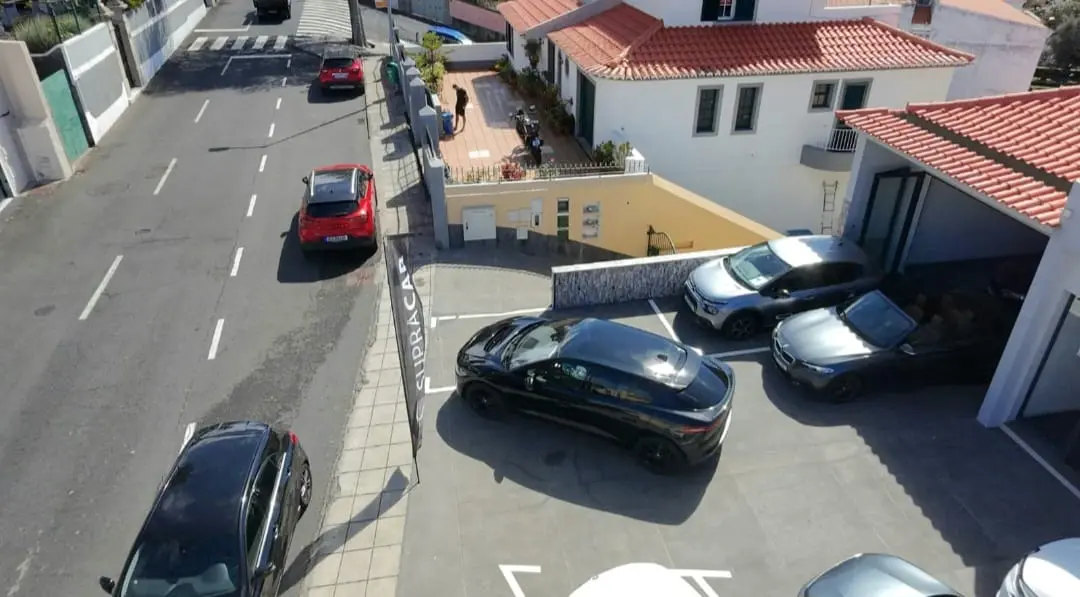 Jaguar I-Pace EV400 R-Dynamic SE AWD 22
