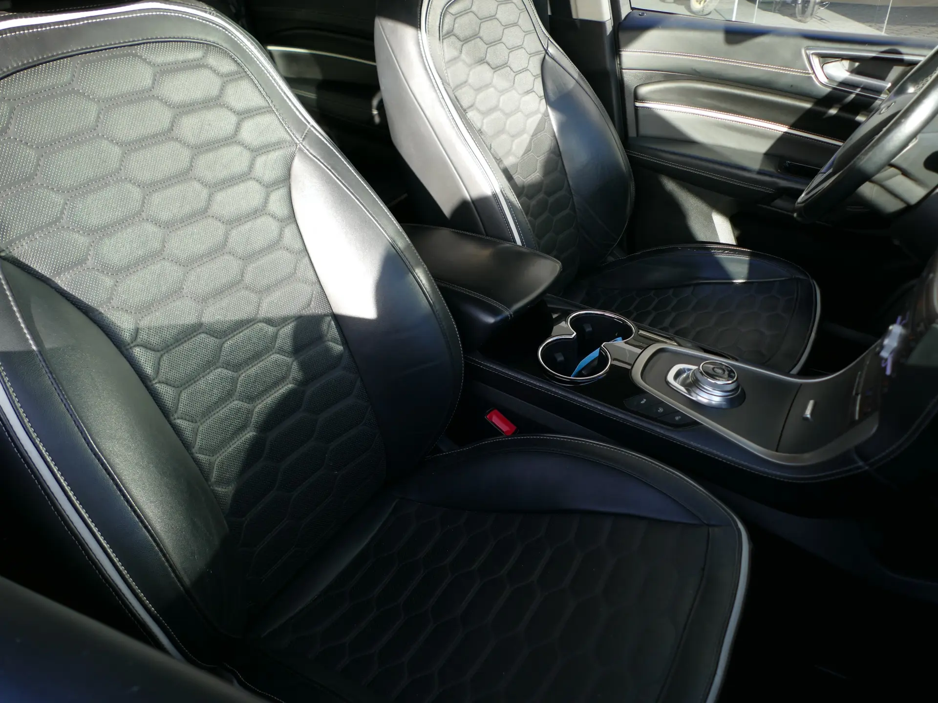 Ford S-Max 2.0 TDCi Vignale Powershift 31