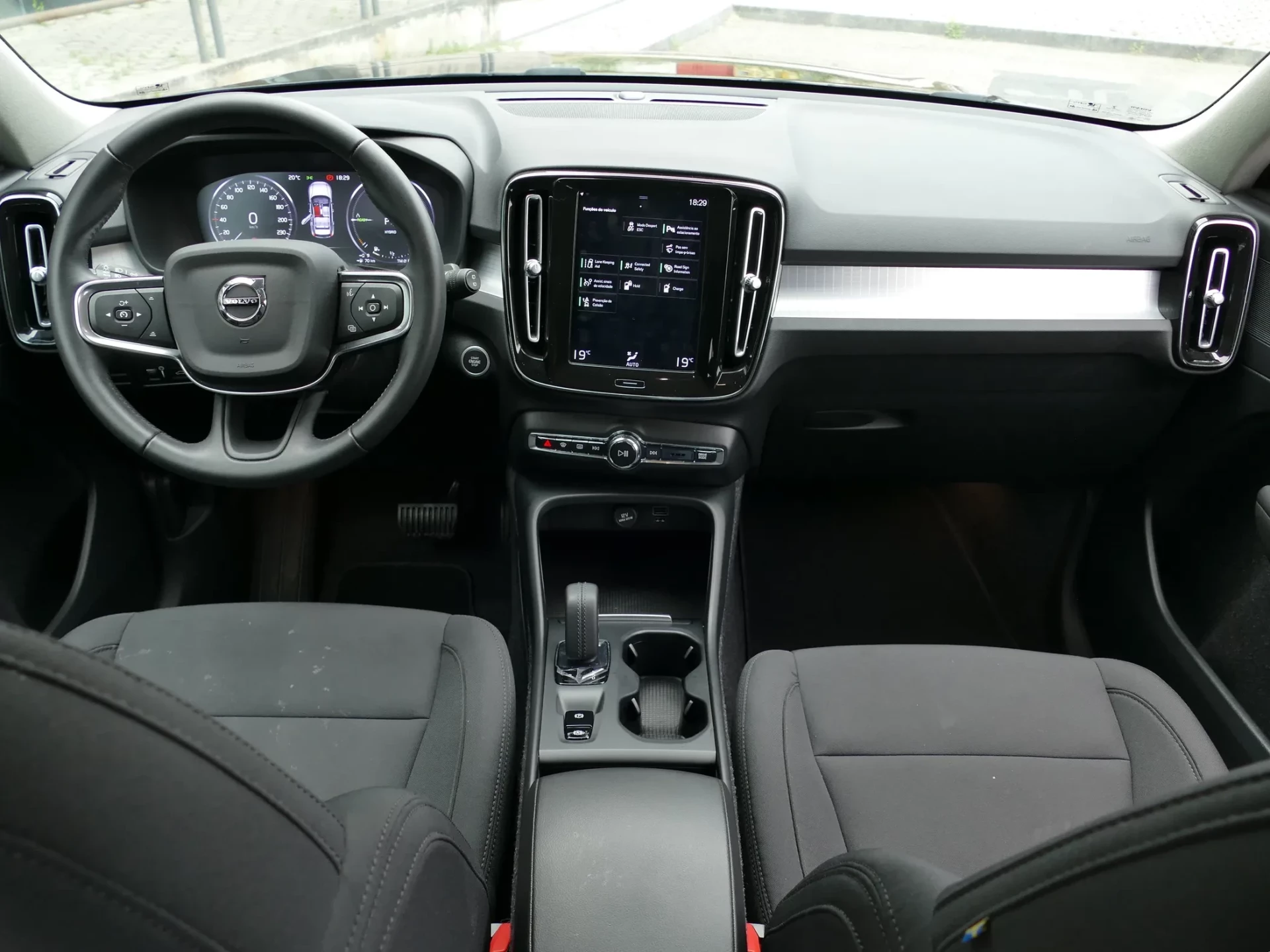 Volvo XC 40 1.5 T5 PHEV Inscription Expression 36