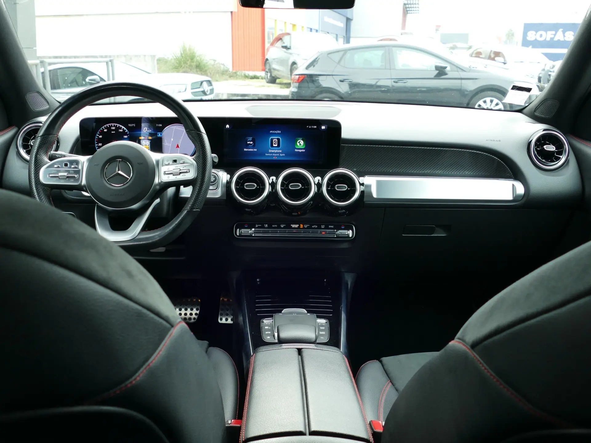 Mercedes-Benz GLB 180 d AMG Line 38