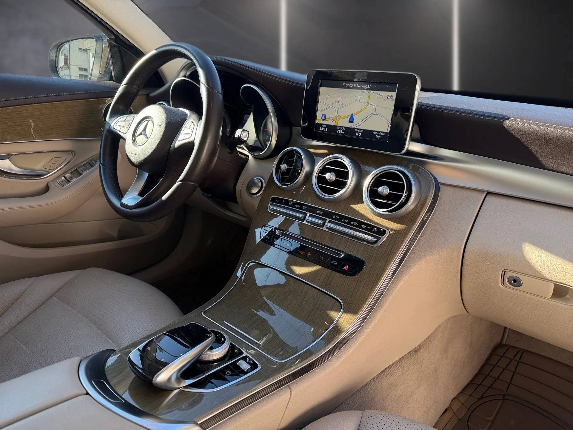 Mercedes-Benz C 220 d AMG Line Aut. 14