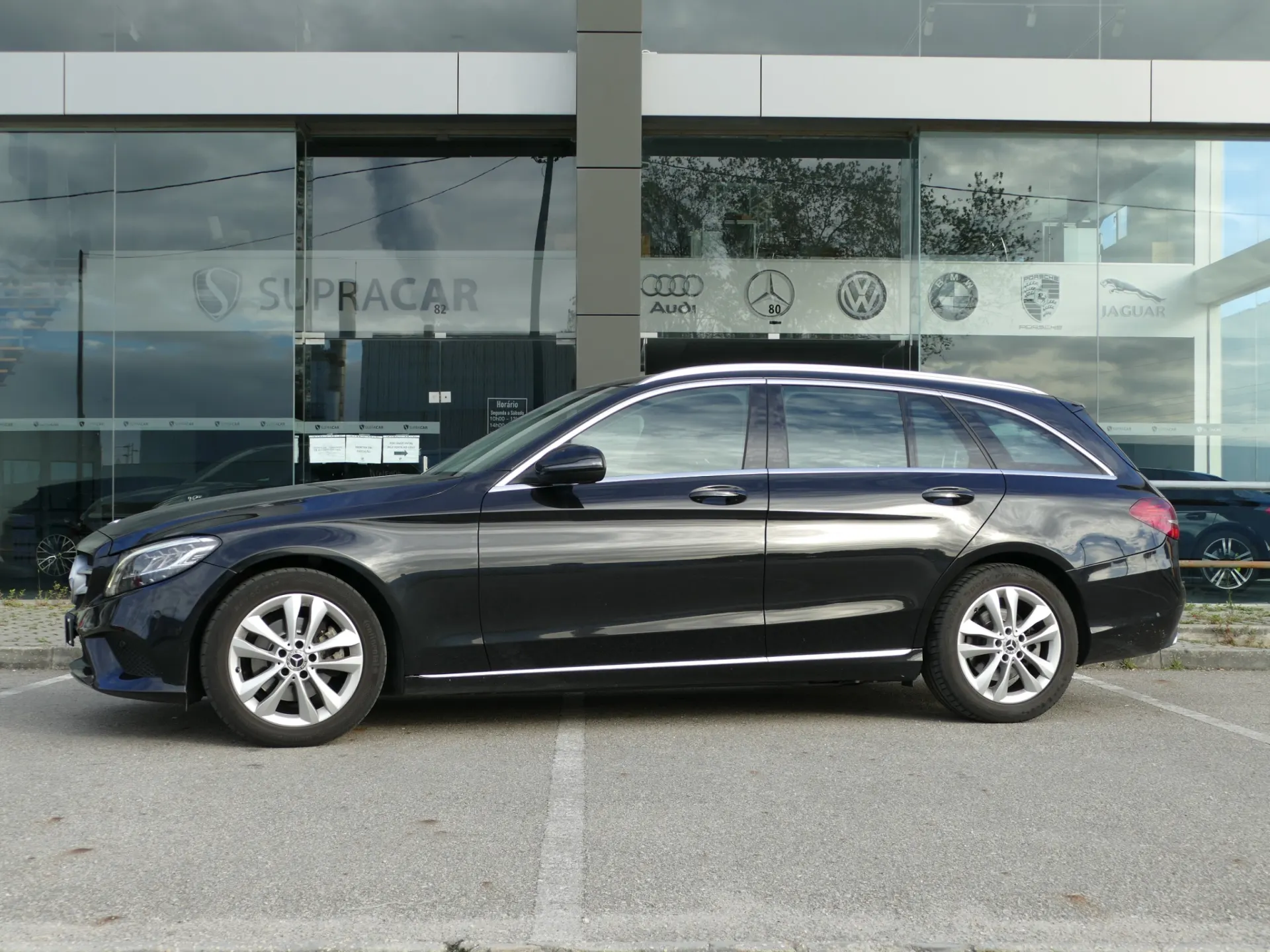 Mercedes-Benz C 200 d Avantgarde 38