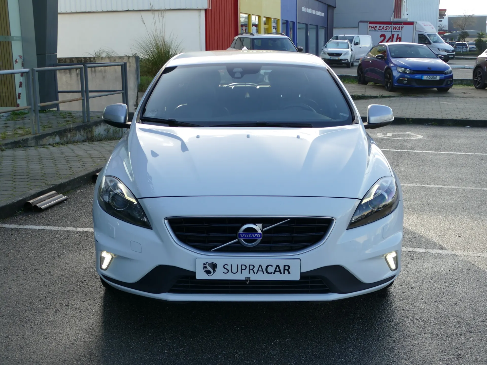 Volvo V40 2.0 D2 R-Design 2
