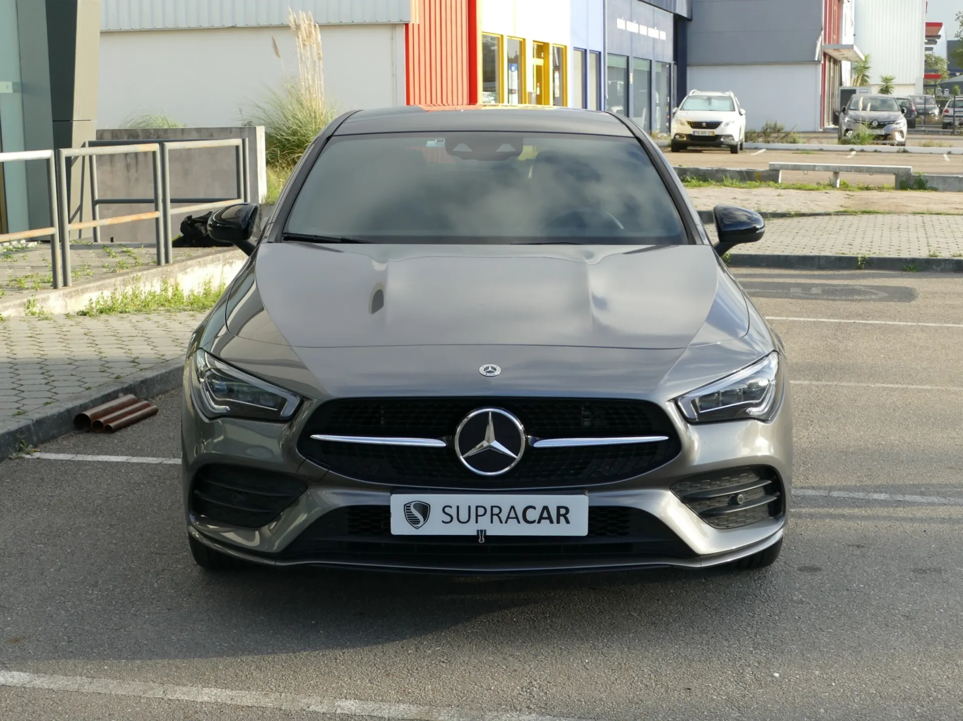 Mercedes-Benz CLA 250 e Shooting Brake AMG Line 2
