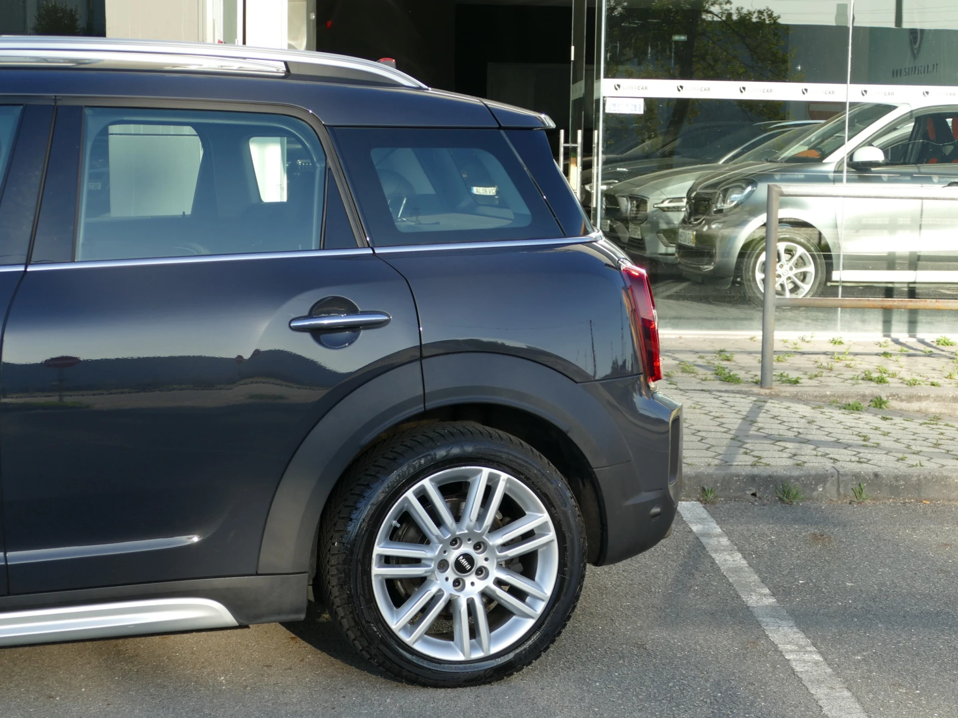 MINI Countryman Cooper SE ALL4 Auto 13
