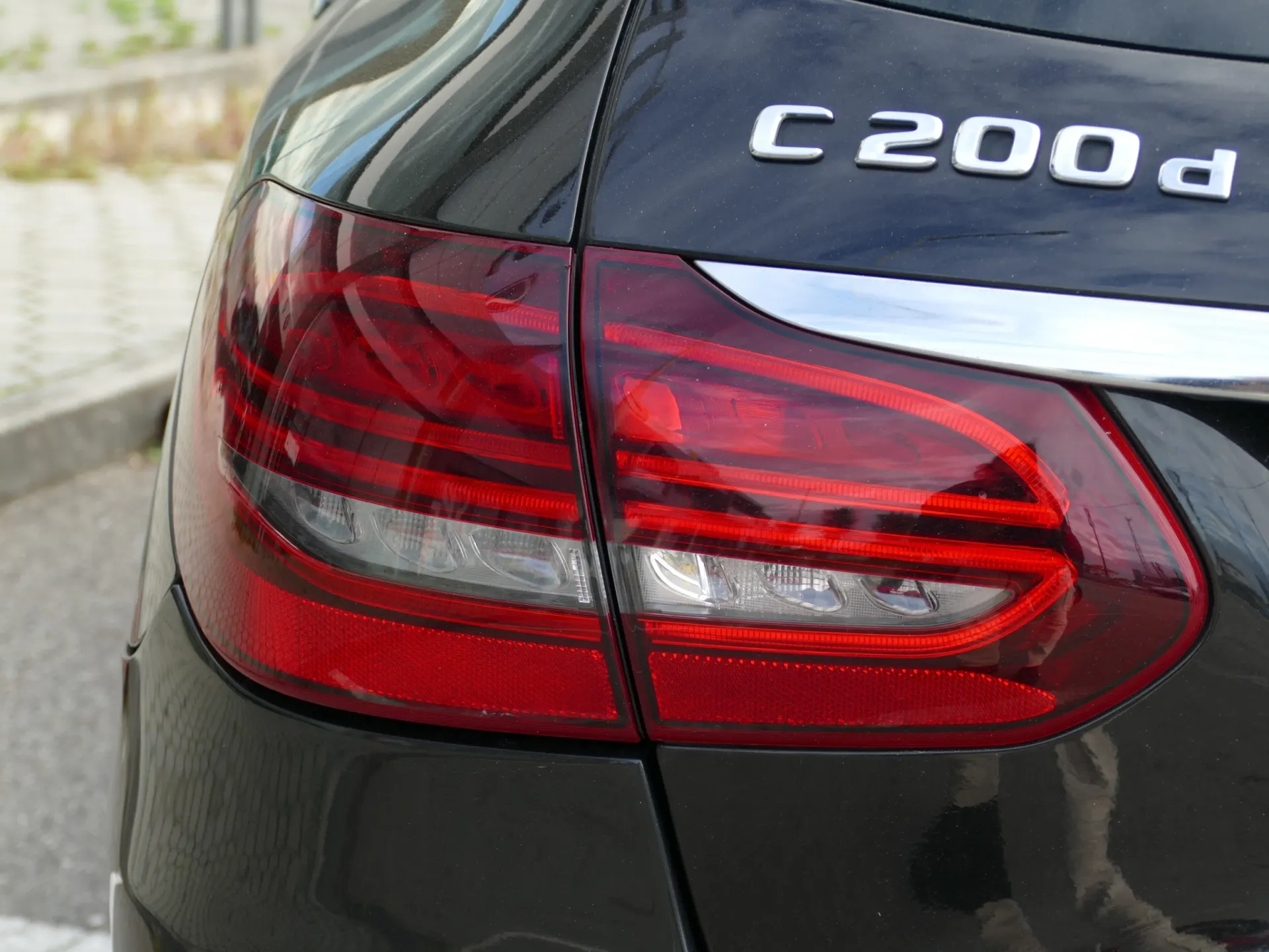 Mercedes-Benz C 200 d Avantgarde 12