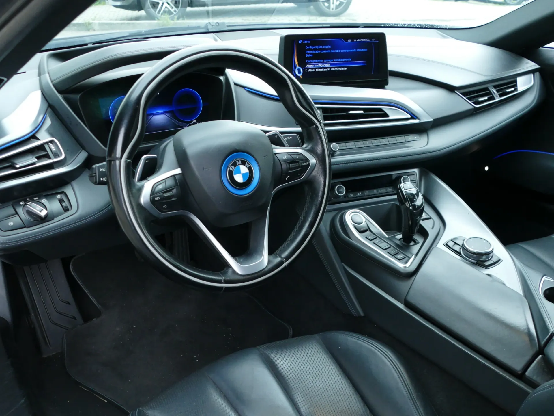 BMW i8 Standard 27