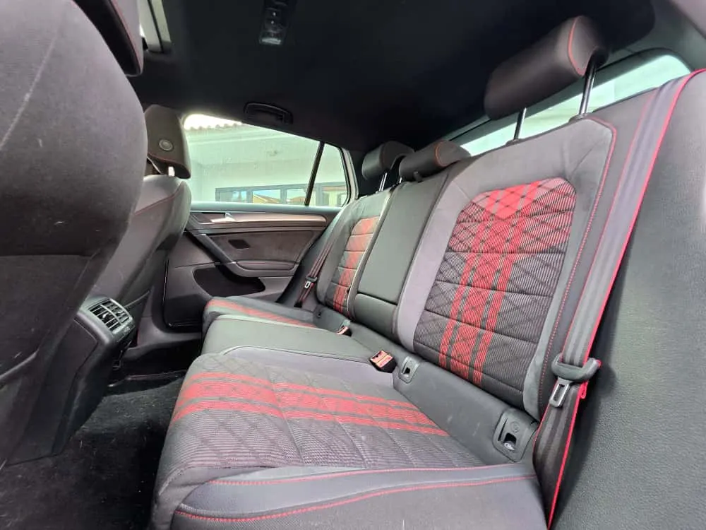 Volkswagen Golf 2.0 TSI GTi TCR DSG 17