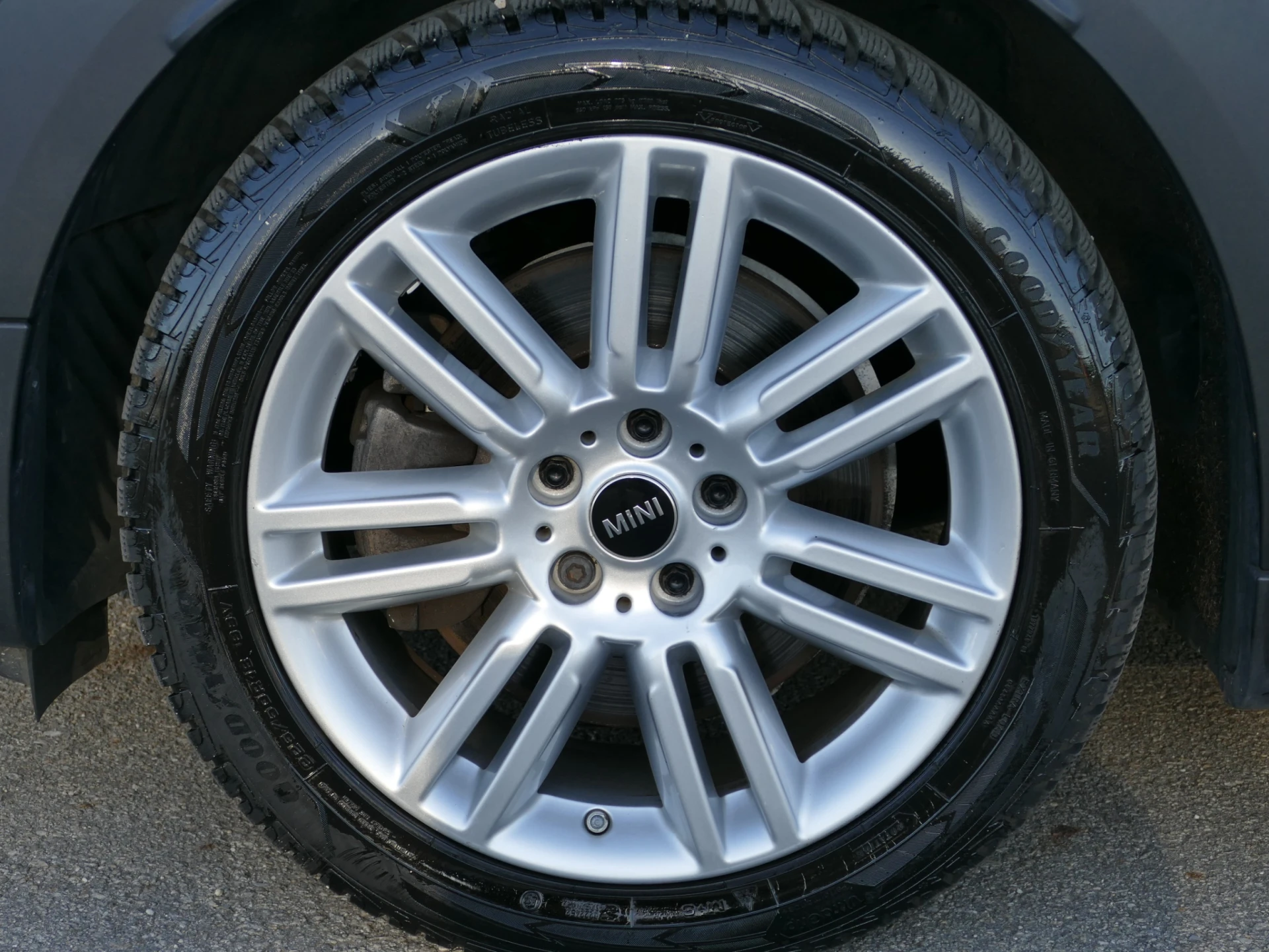 MINI Countryman Cooper SE ALL4 Auto 7