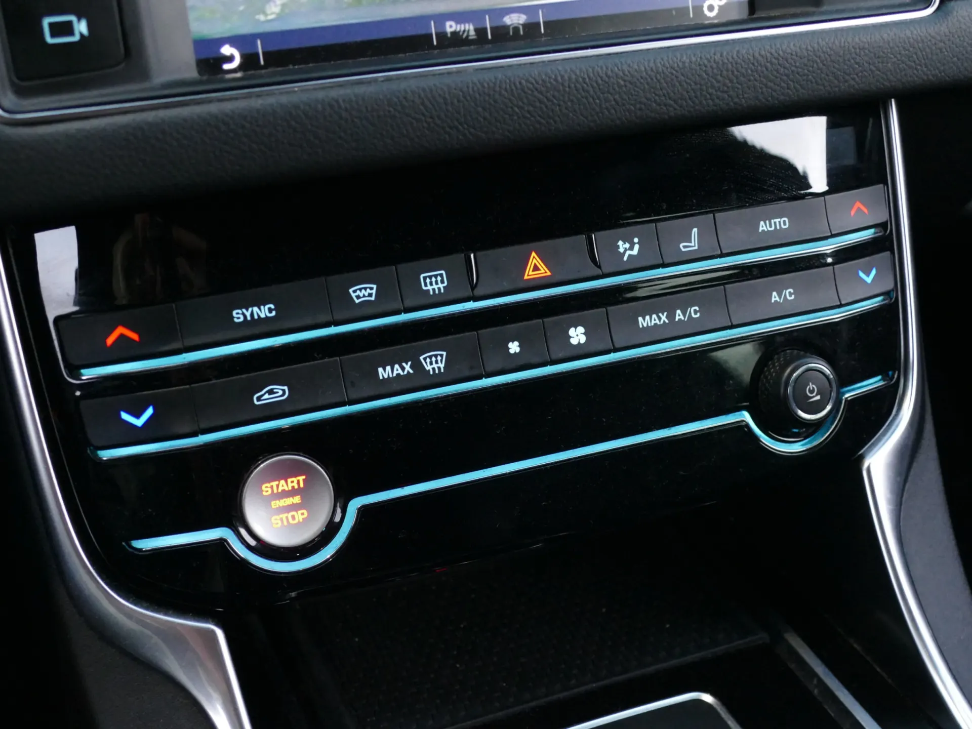 Jaguar XF Sportbrake 2.0 D R-Sport Aut. 21