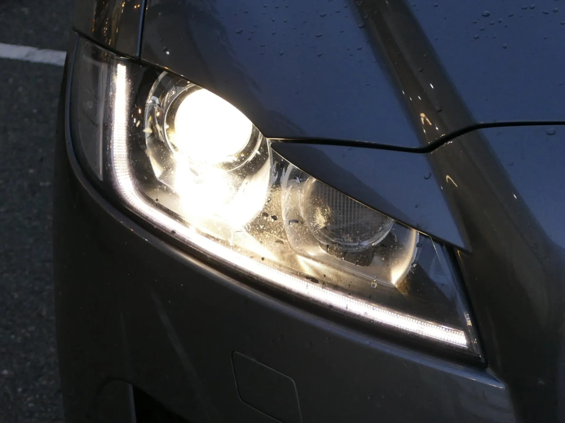 Jaguar XF Sportbrake 2.0 D R-Sport Aut. 9