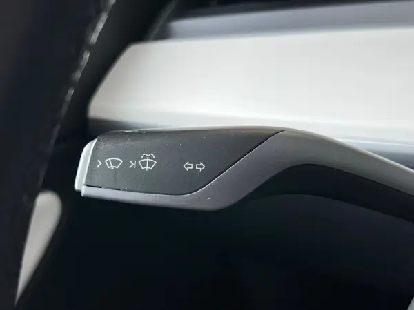 Tesla Model 3 Standard Range Plus RWD 14