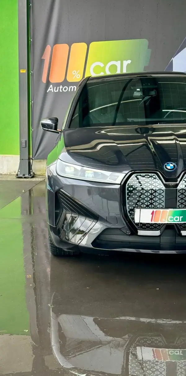 BMW iX xDrive 40 Pack Desportivo 3