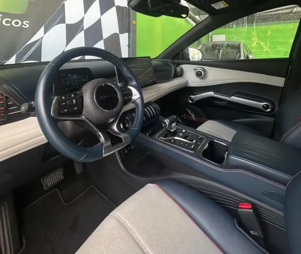 BYD Atto 3 60.48 kWh Design 10