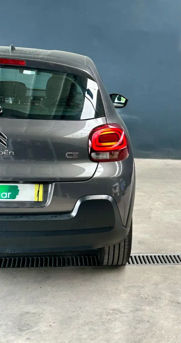 Citroën C3 1.2 PureTech C-Series 8