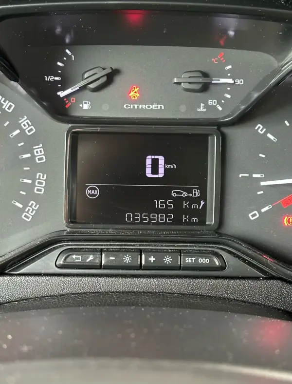 Citroën C3 1.2 PureTech C-Series 13