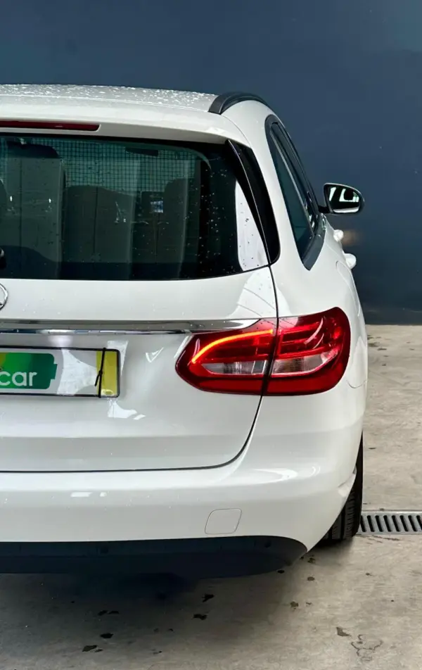 Mercedes-Benz C 200 CDi Elegance BE Aut. 8