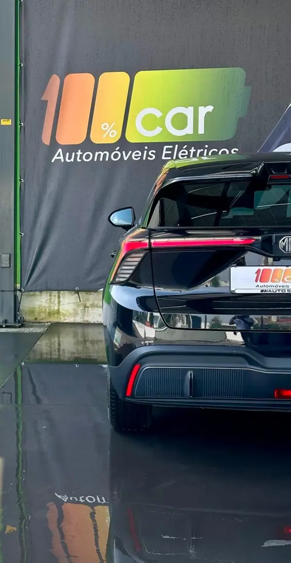 MG MG4 64 kWh Luxury 7