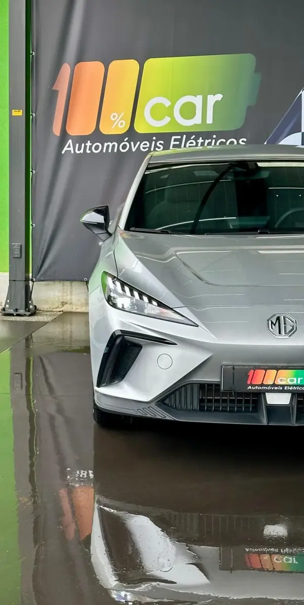 MG MG4 64 kWh Luxury 3