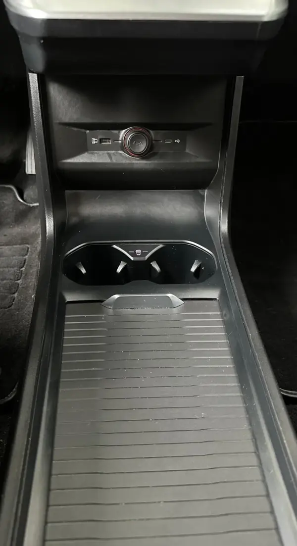 MG MG4 64 kWh Luxury 20